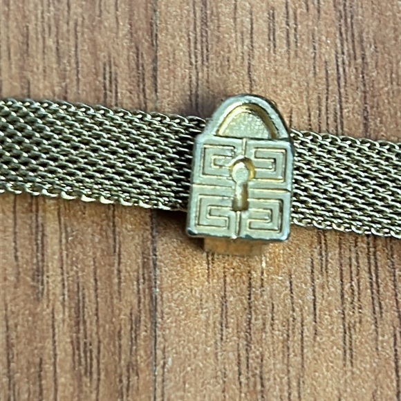 Givenchy Rare Vintage Heart Lock and Key Bracelet - Picture 6 of 12